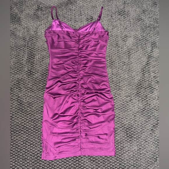 Windsor Fuschia purple ruched cutout mini dress - Picture 7 of 9